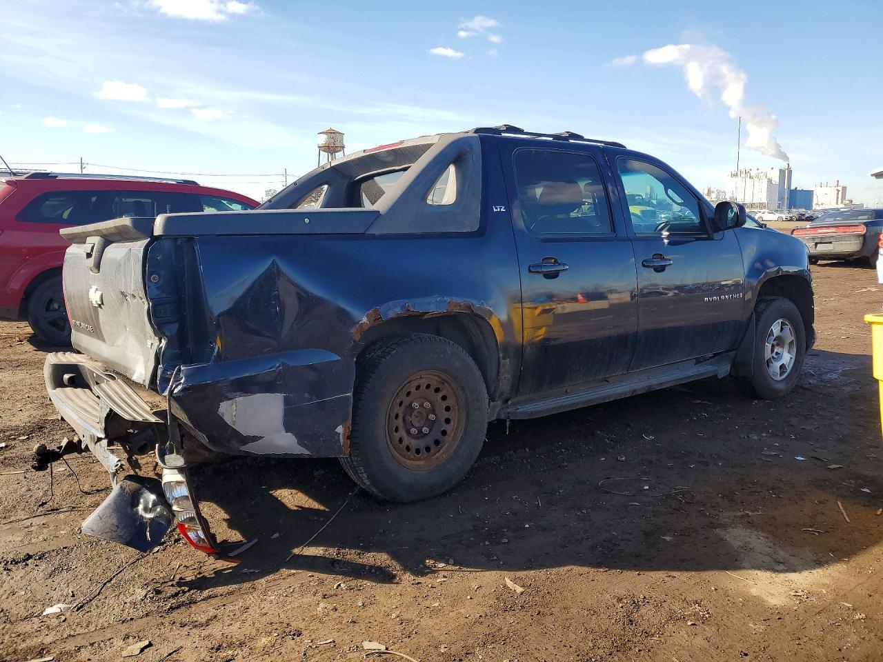 2007 Chevrolet Avalanche K1500 - Image 3