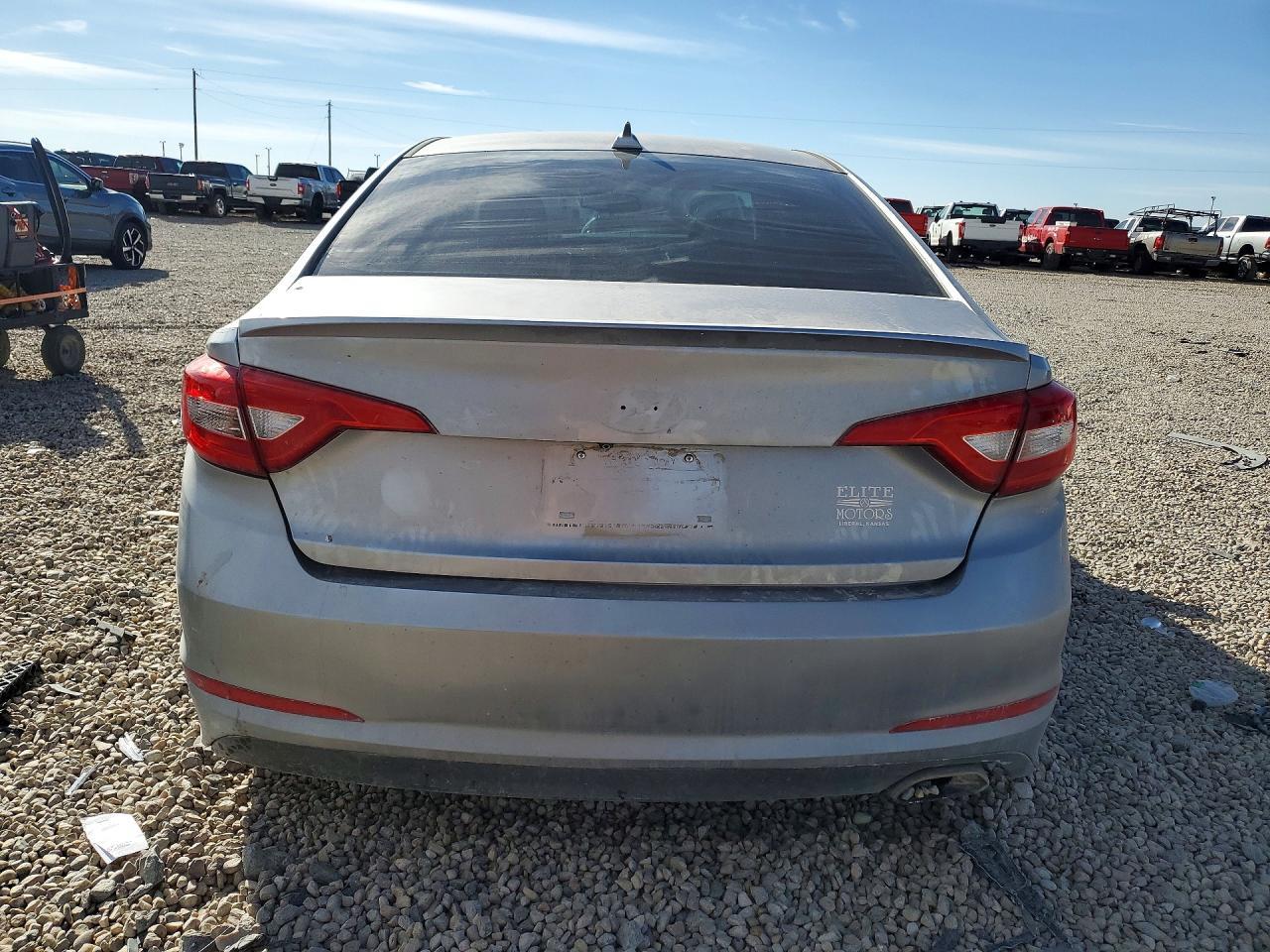 2017 Hyundai Sonata Se - Фото 6