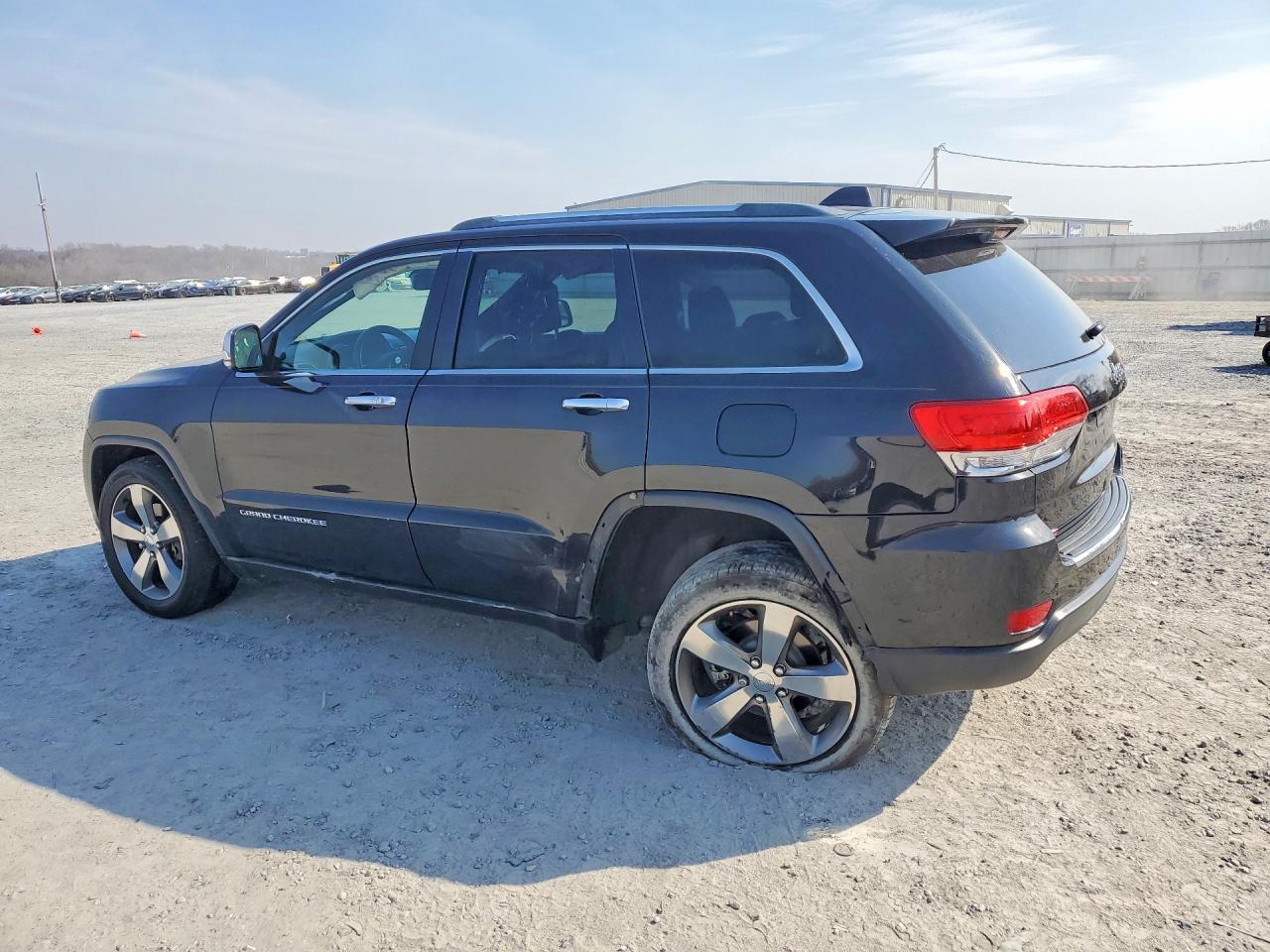 2015 Jeep Grand Cherokee Limited - Image 2