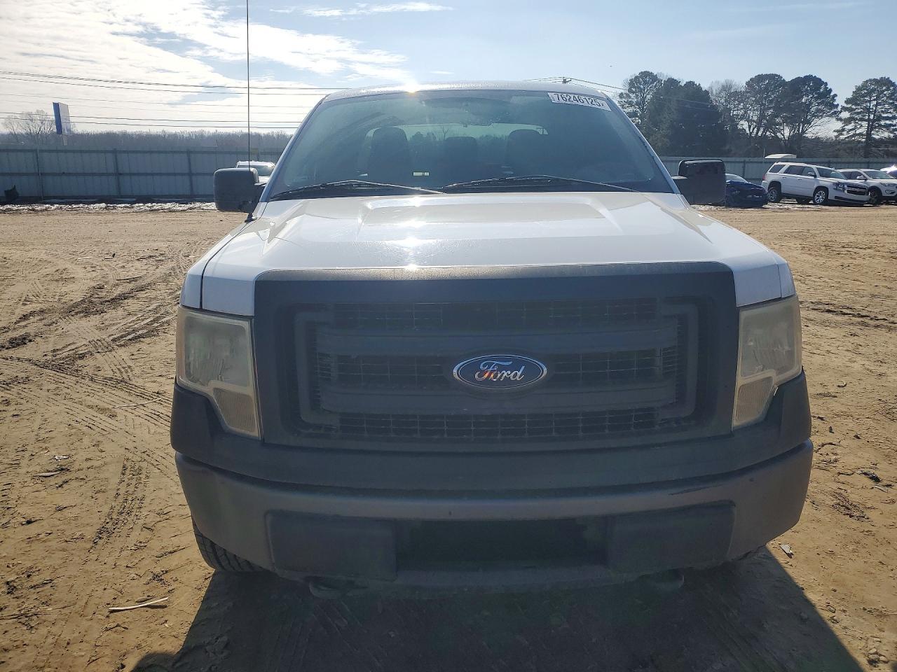 2013 Ford F150 Super Cab - Image 5