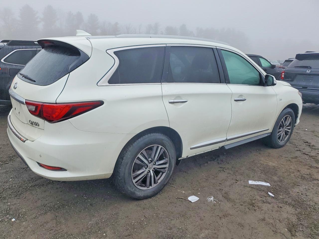 2019 Infiniti Qx60 Luxe - Фото 3