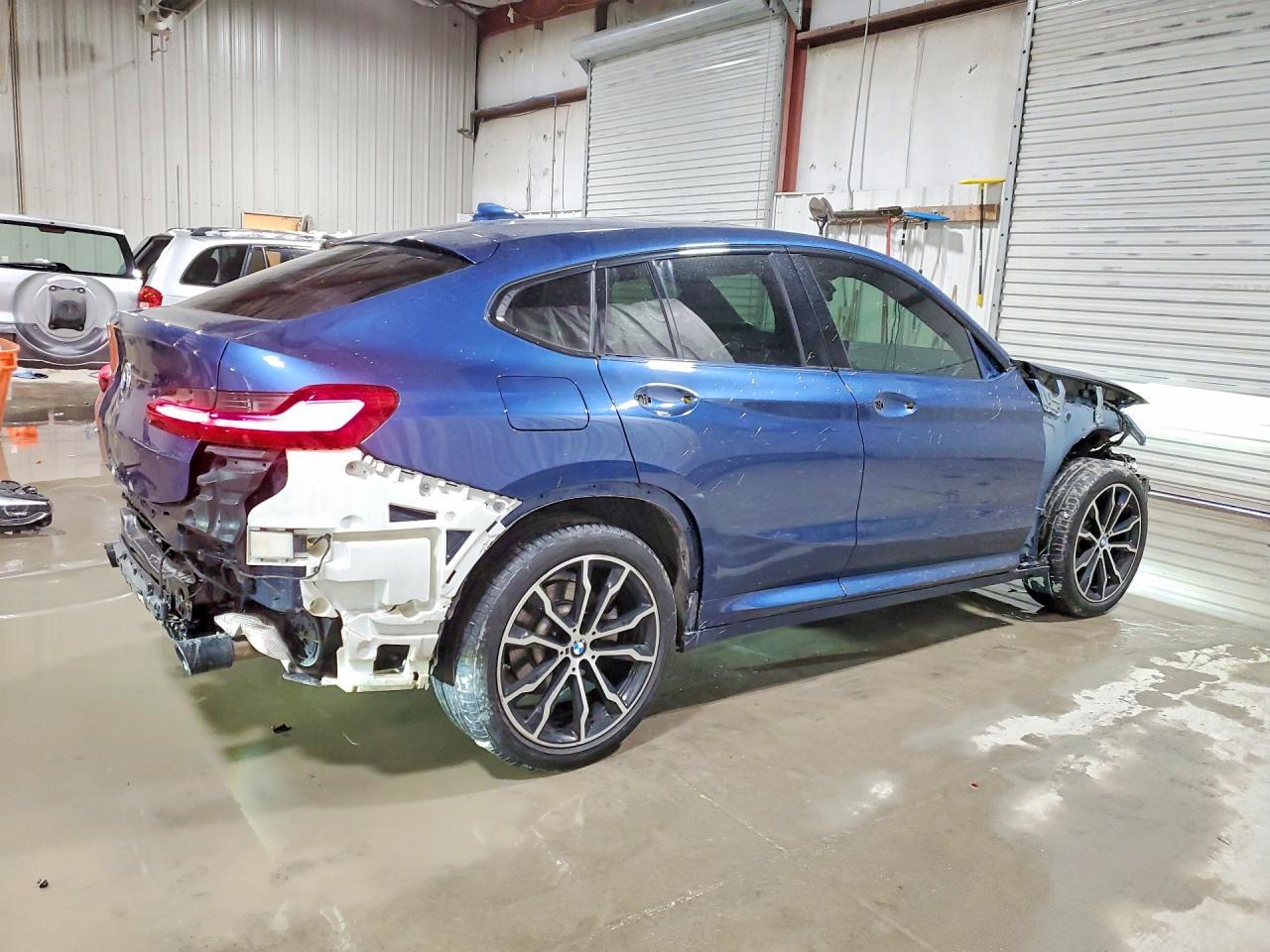2021 BMW X4 xDrive30I - Фото 3