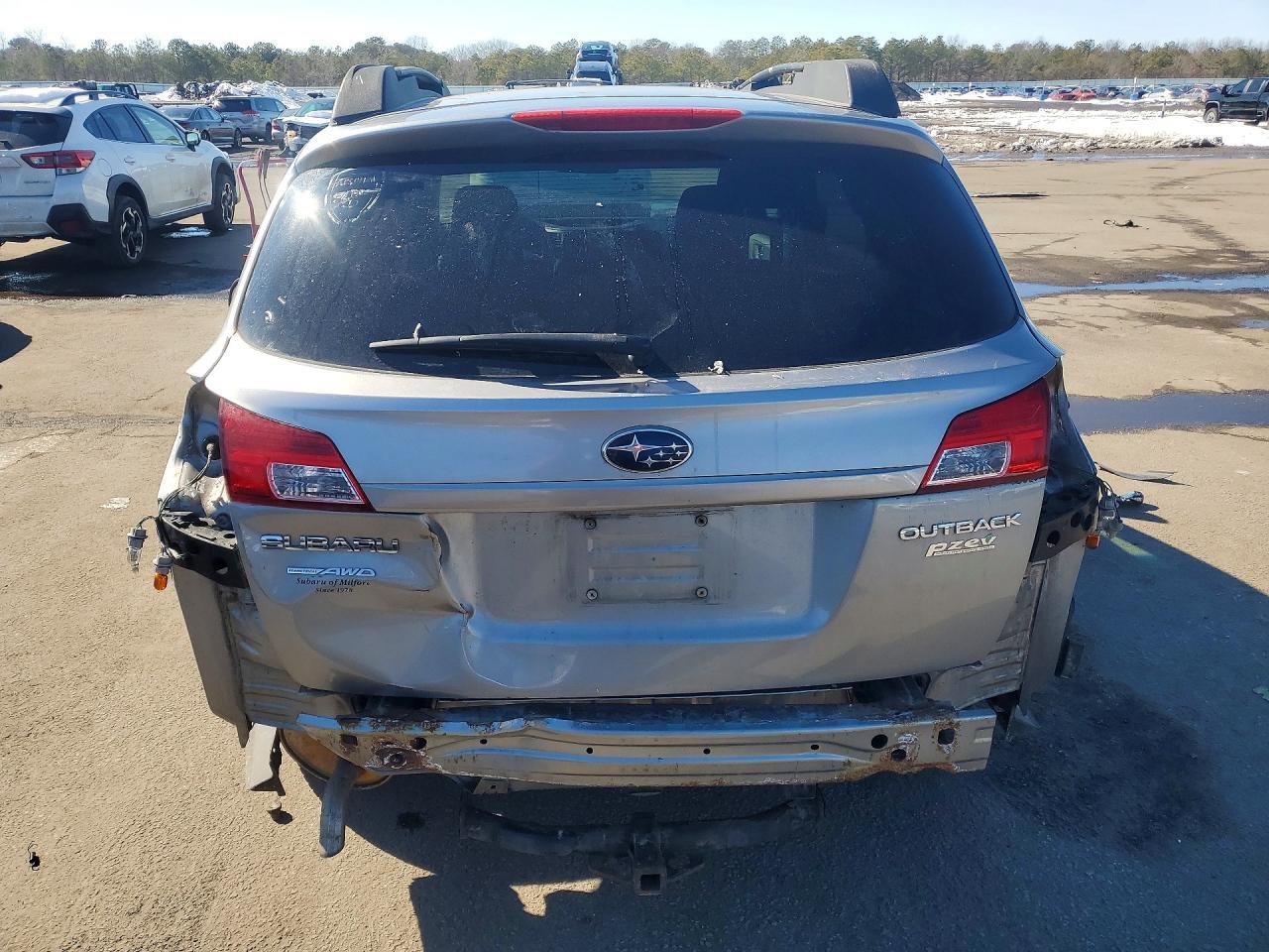 2011 Subaru Outback 2.5I Premium - Фото 6