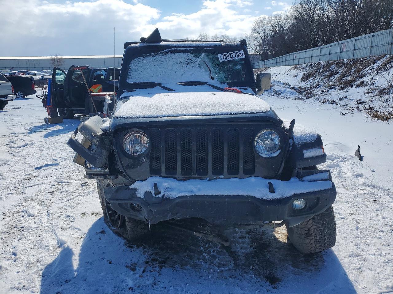 2018 Jeep Wrangler Unlimited Sport - Фото 5