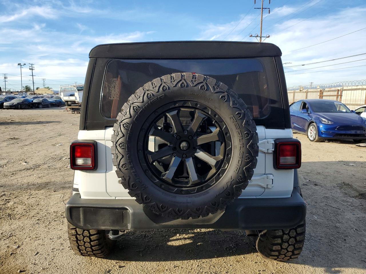 2023 Jeep Wrangler Sport - Фото 6