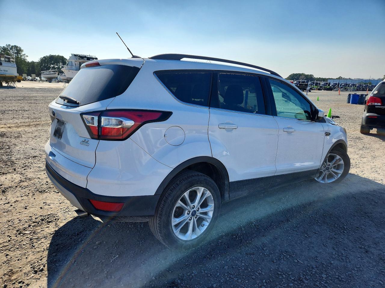 2017 Ford Escape Se - Фото 3