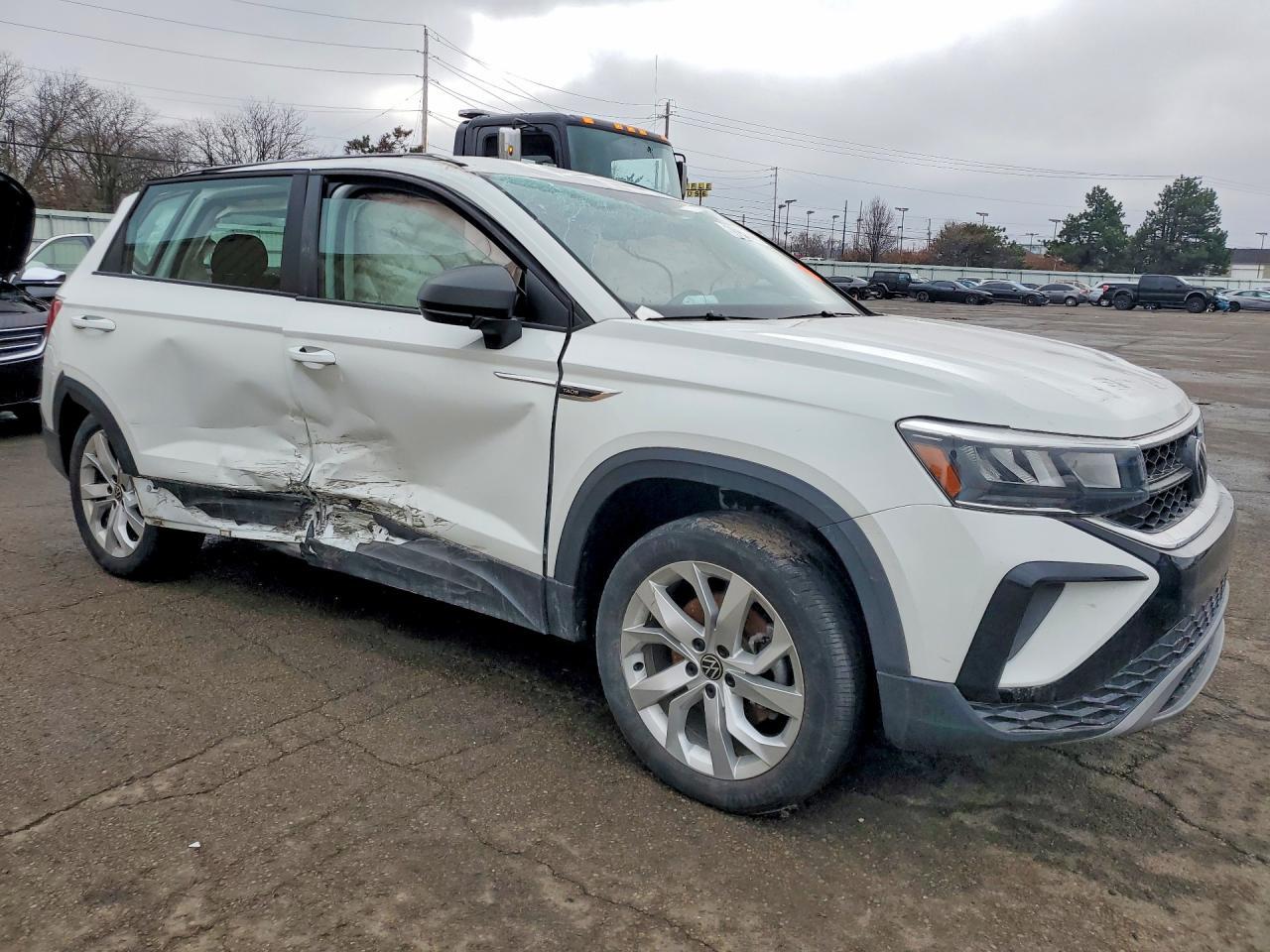 2023 Volkswagen Taos S - Image 4