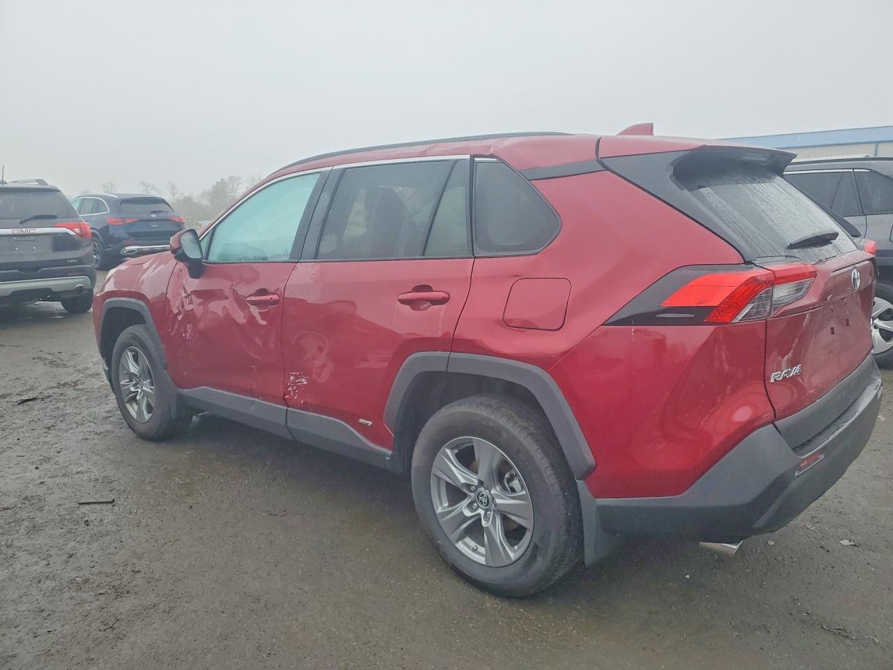 2024 Toyota Rav4 Le - Image 2