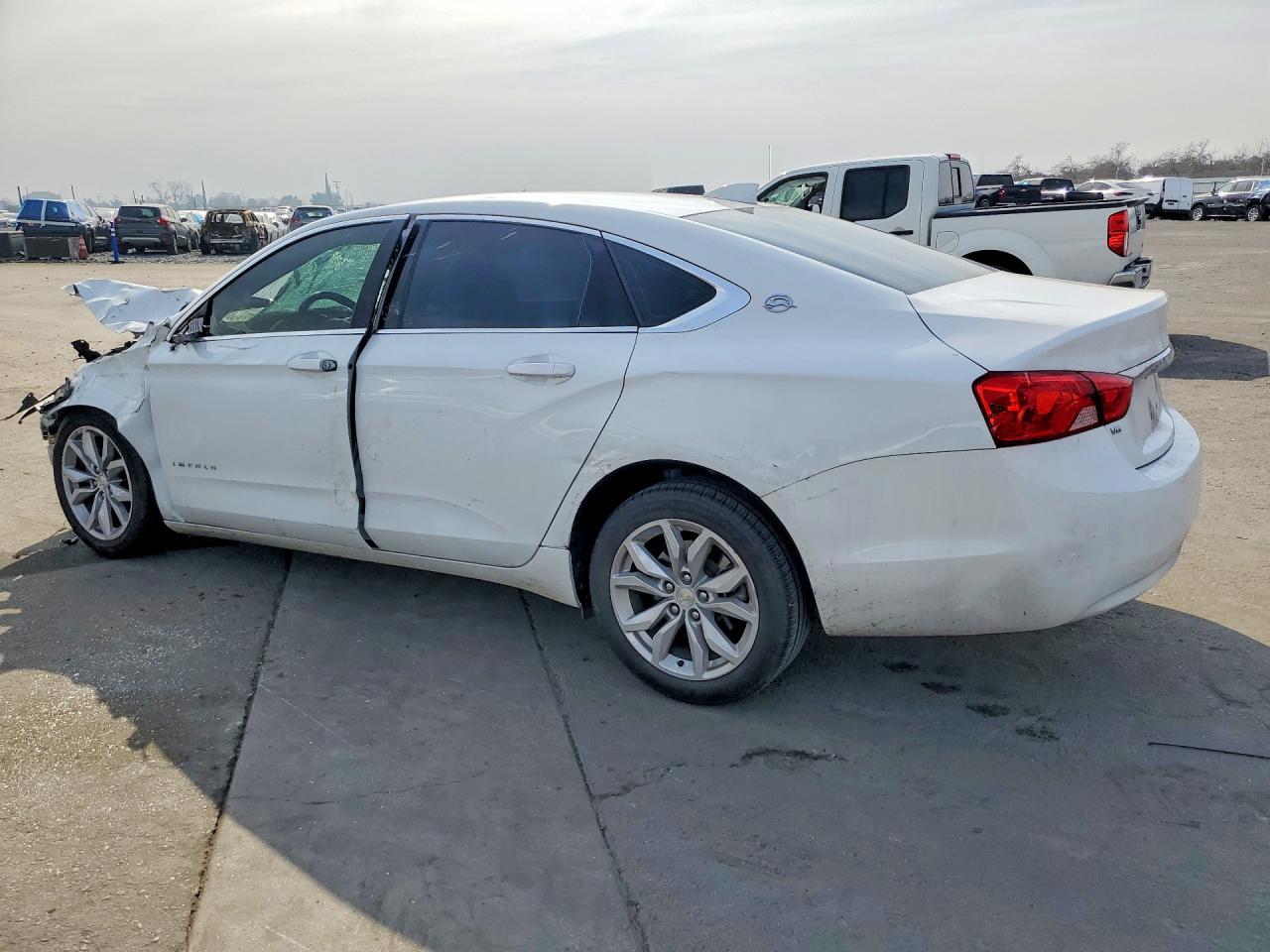 2016 Chevrolet Impala Lt - Фото 2