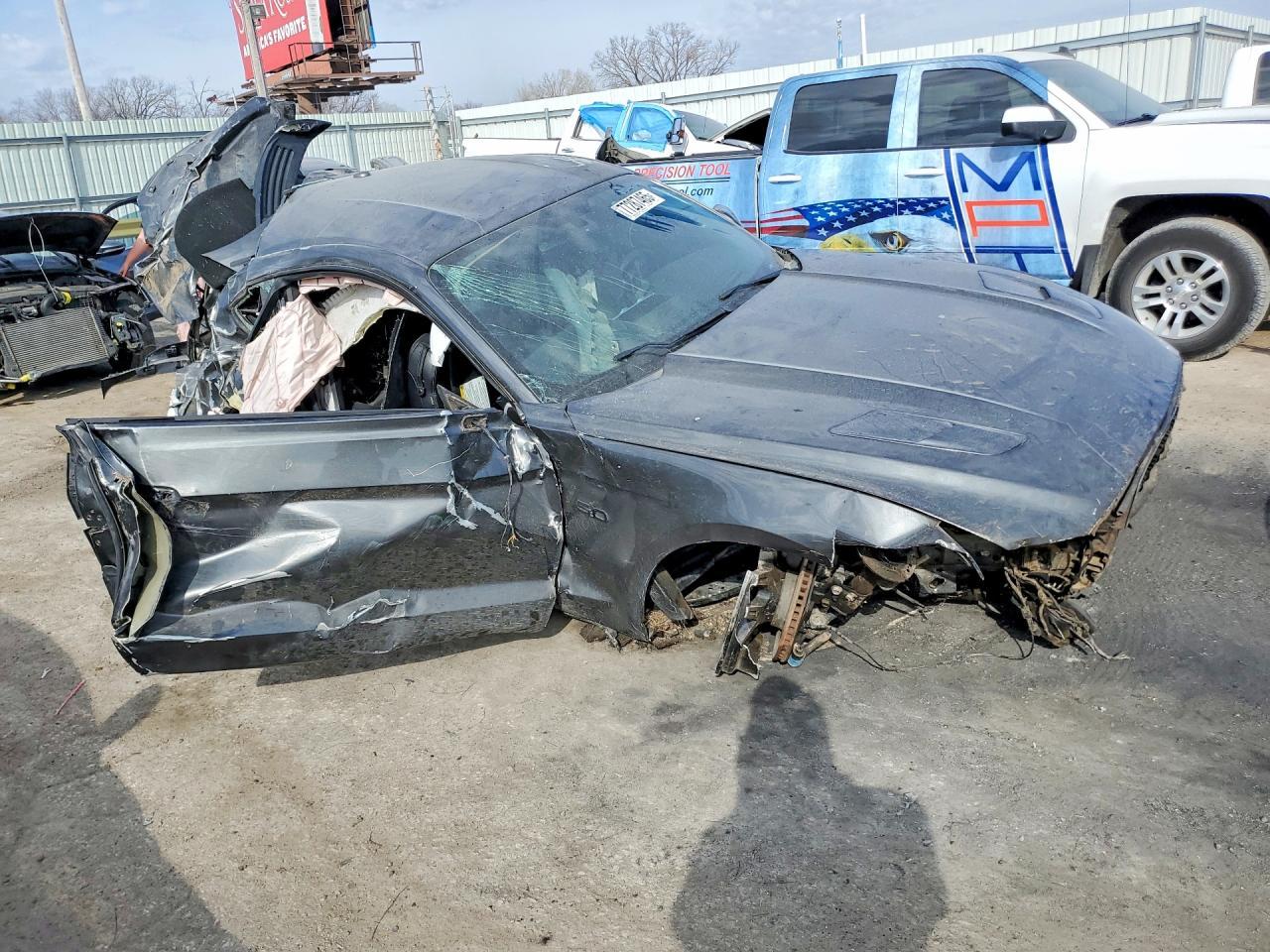 2017 Ford Mustang Gt - Фото 4