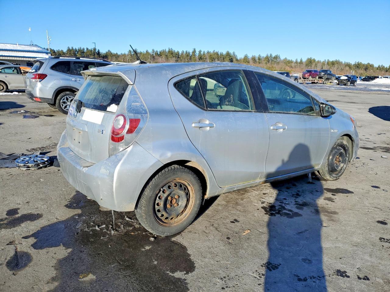 2014 Toyota Prius C - Фото 3