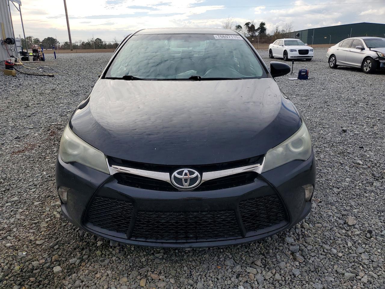 2015 Toyota Camry Se - Фото 5