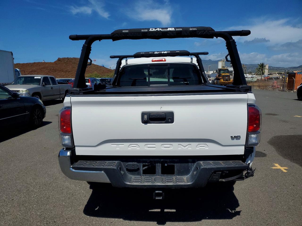 2023 Toyota Tacoma - Фото 6