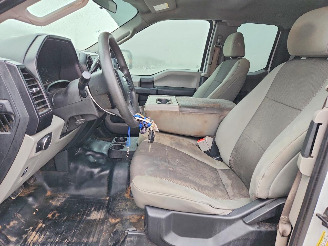 2018 Ford F150 Super Cab - Фото 7
