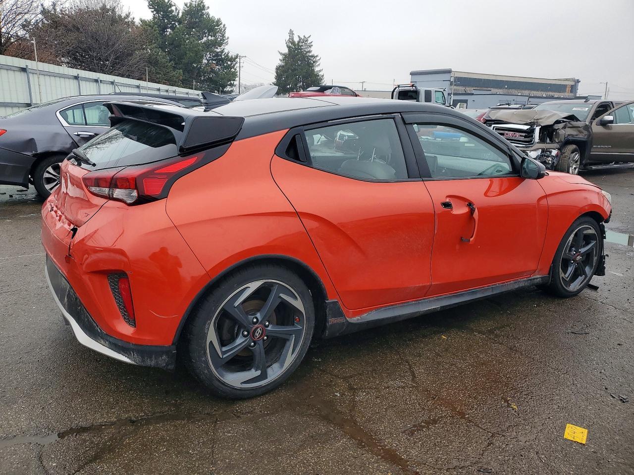 2019 Hyundai Veloster Turbo Ultimate - Фото 3
