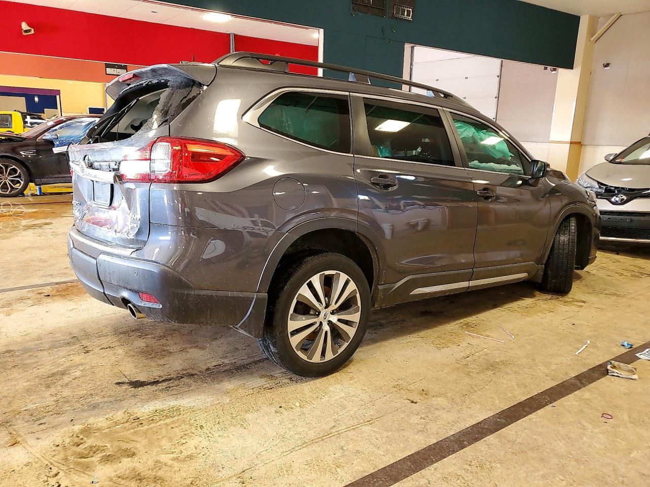 2019 Subaru Ascent Limited - Фото 3