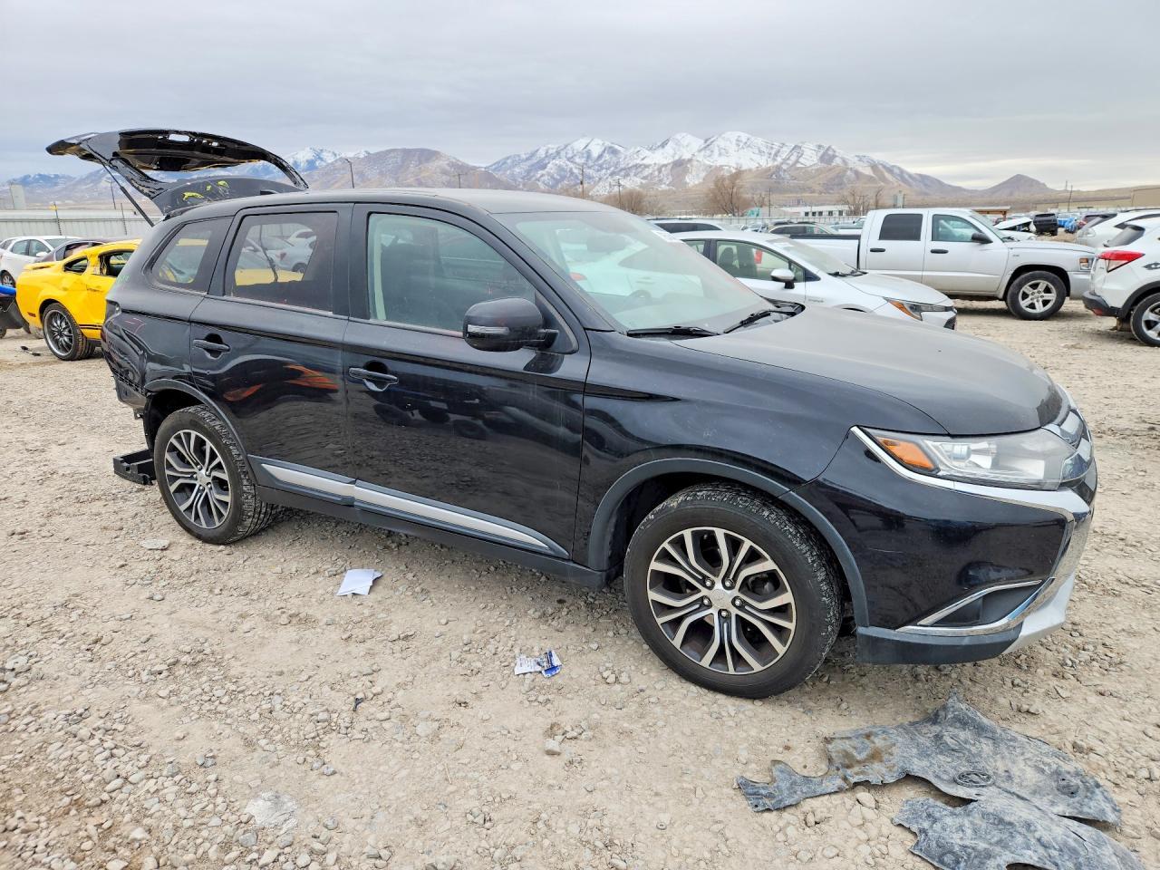 2018 Mitsubishi Outlander Se - Image 4