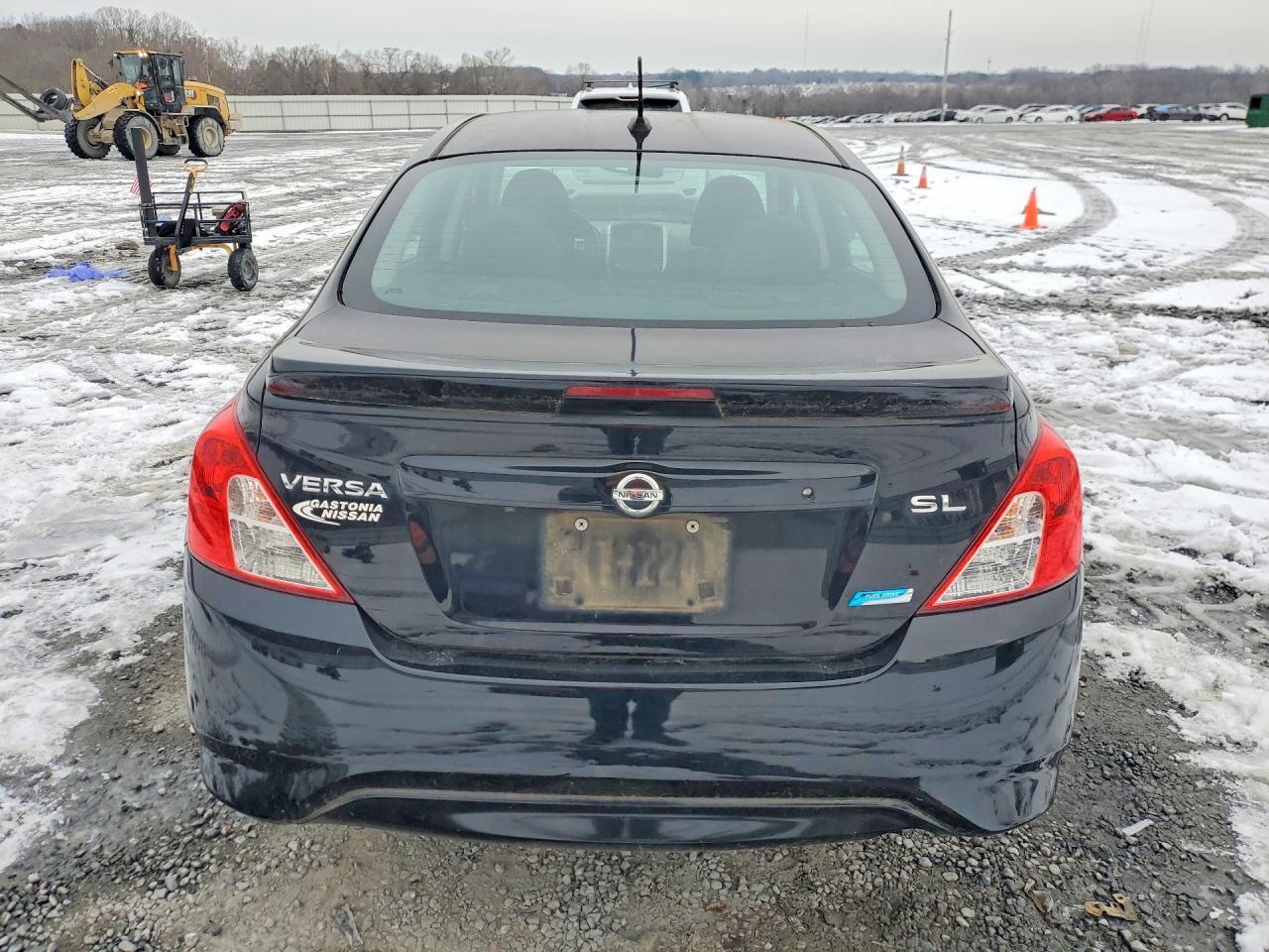 2015 Nissan Versa S - Image 6