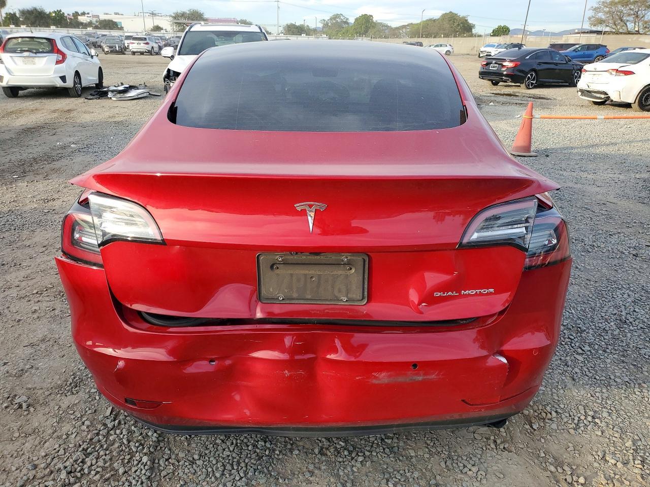 2022 Tesla Model 3 - Image 6