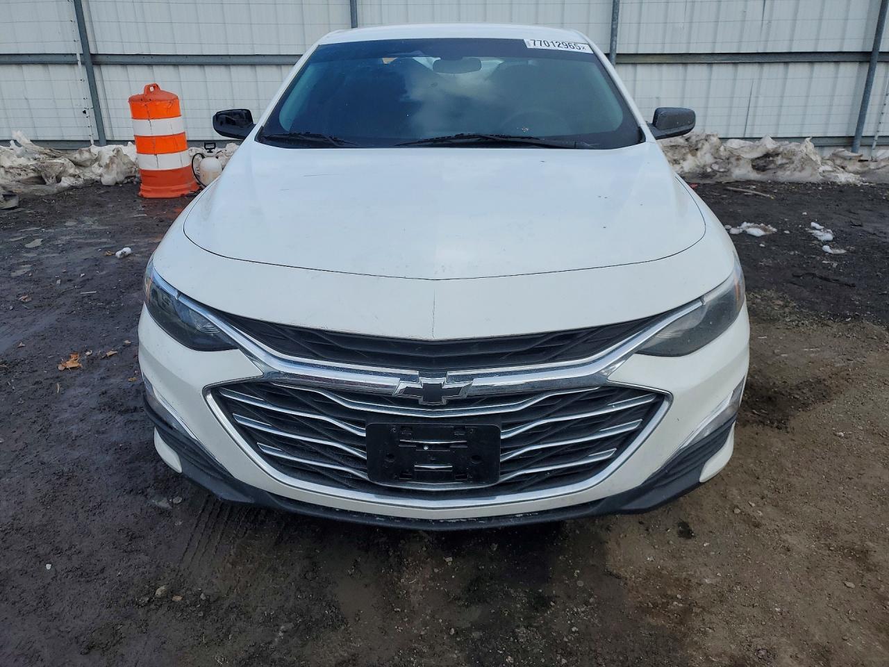 2020 Chevrolet Malibu Ls - Фото 5