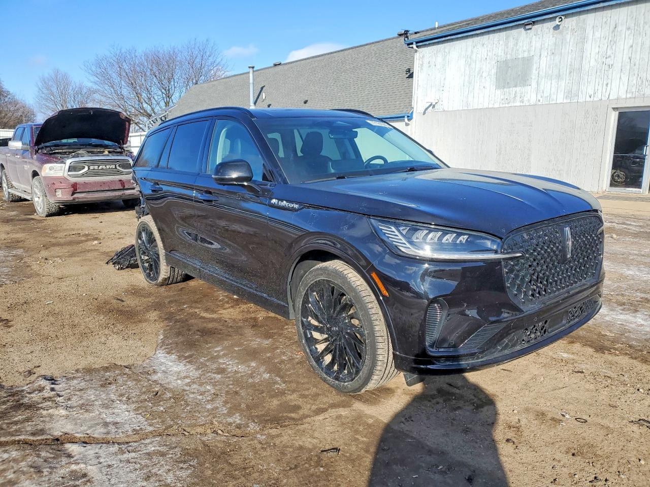 2025 Lincoln Aviator Reserve - Image 4