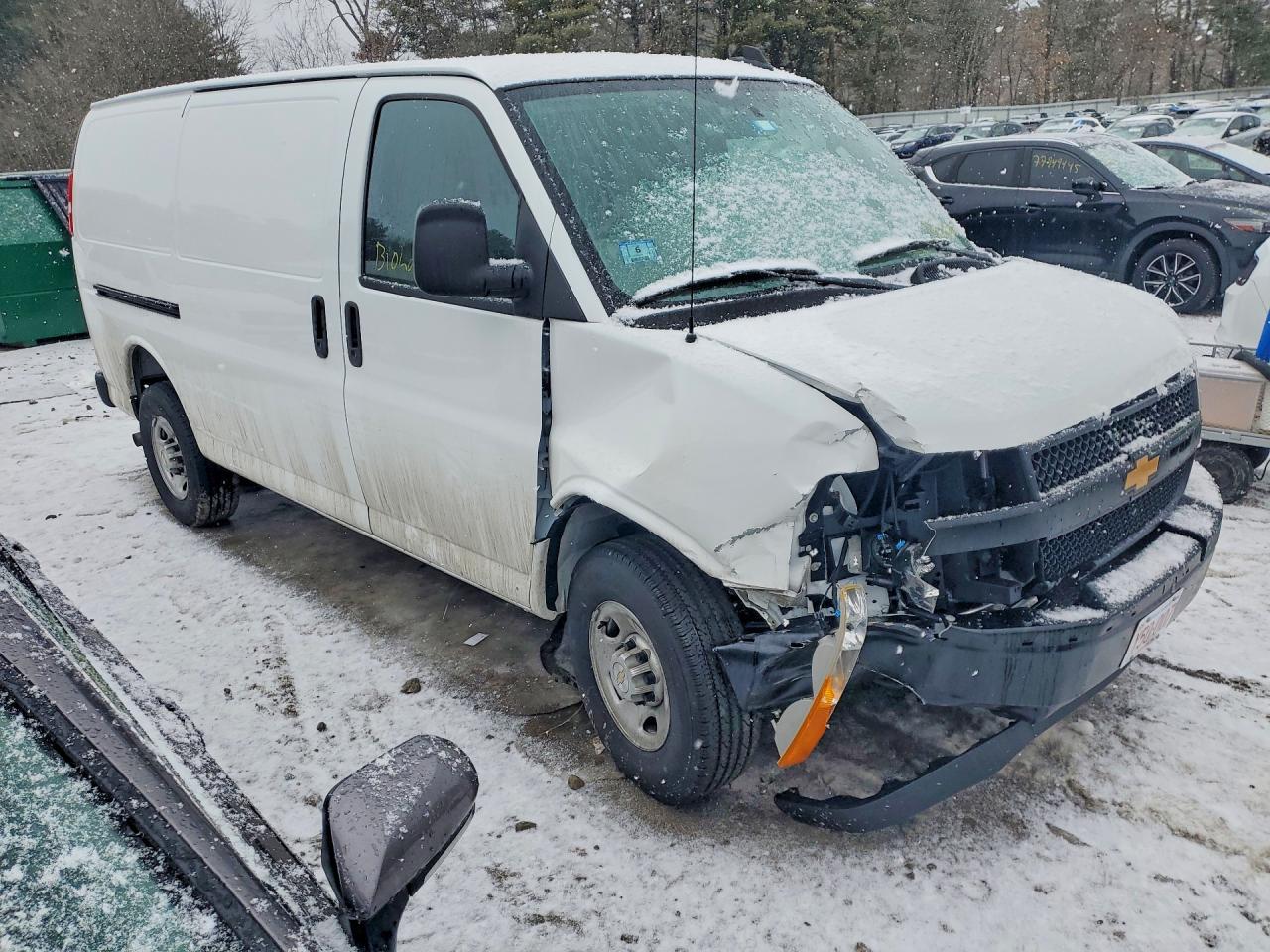 2025 Chevrolet Express G2500 - Image 4