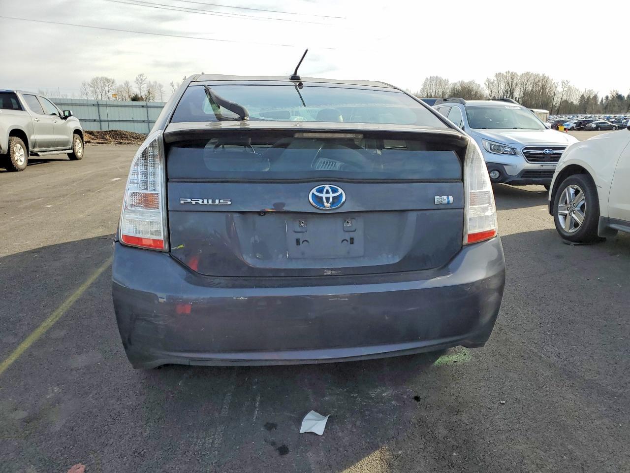 2010 Toyota Prius Iv - Image 6