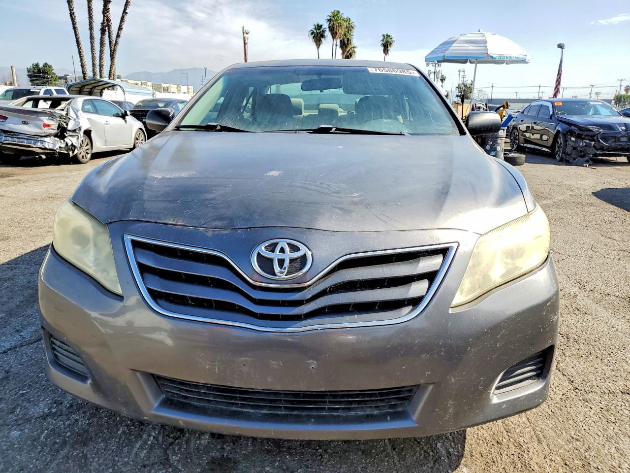2011 Toyota Camry - Image 5