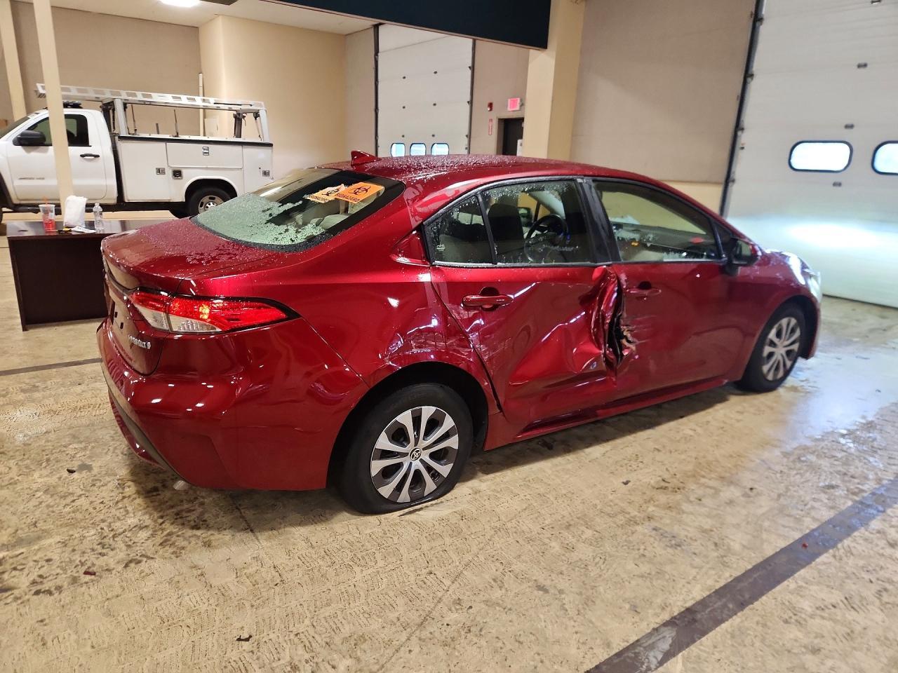 2022 Toyota Corolla Le - Image 3