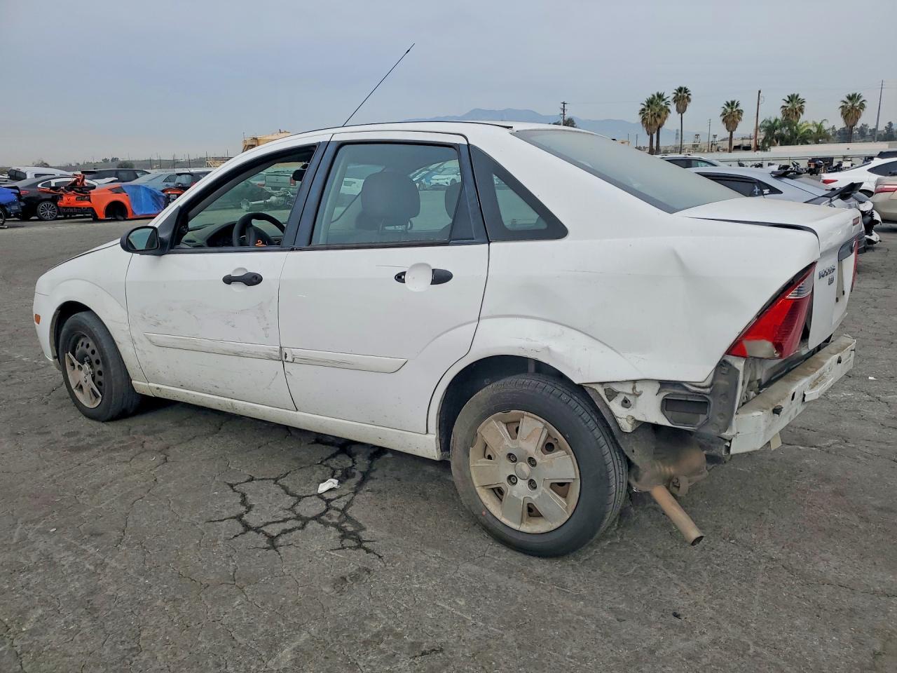 2007 Ford Focus Zx4 - Фото 2