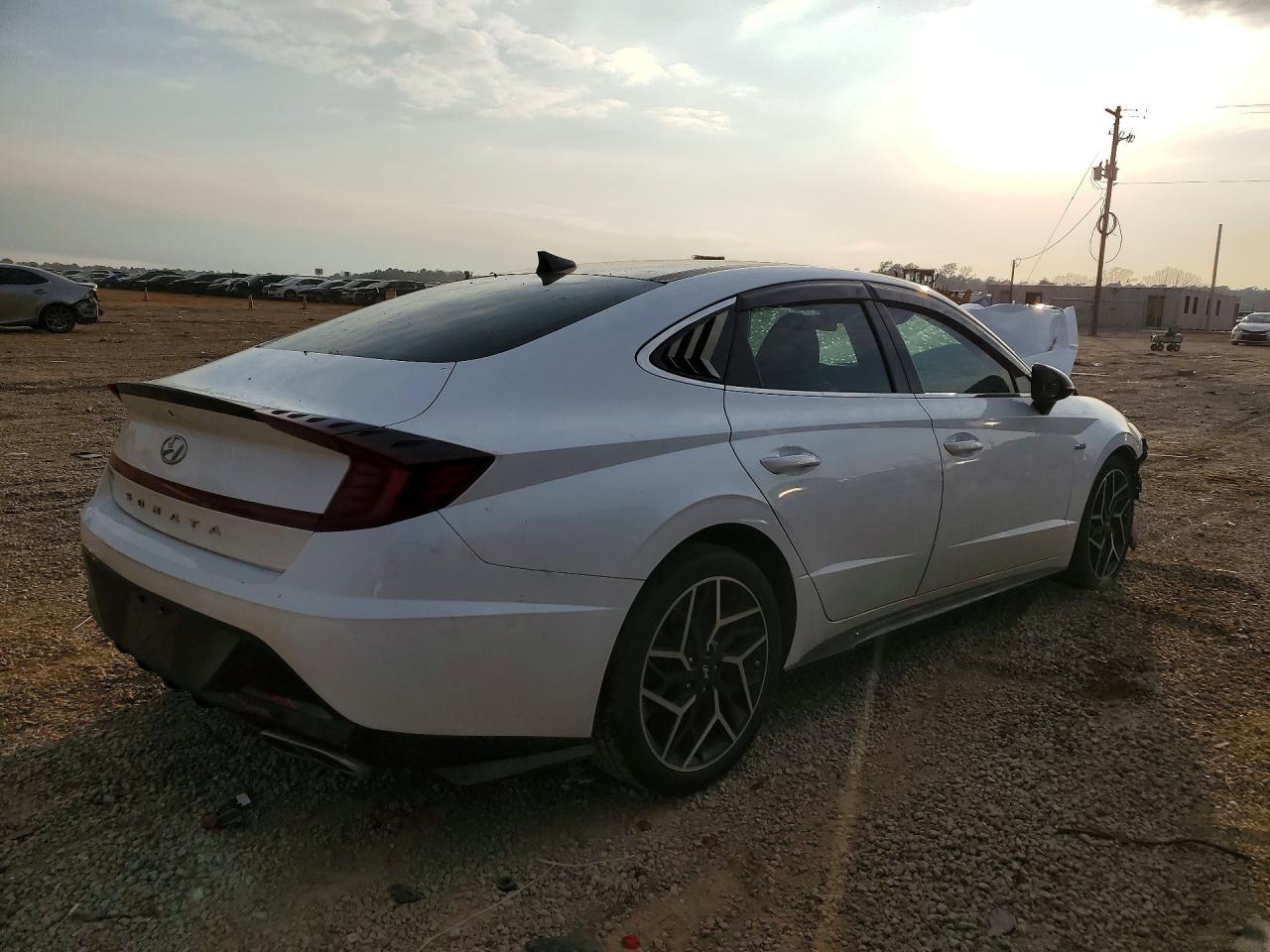 2022 Hyundai Sonata N Line - Image 3