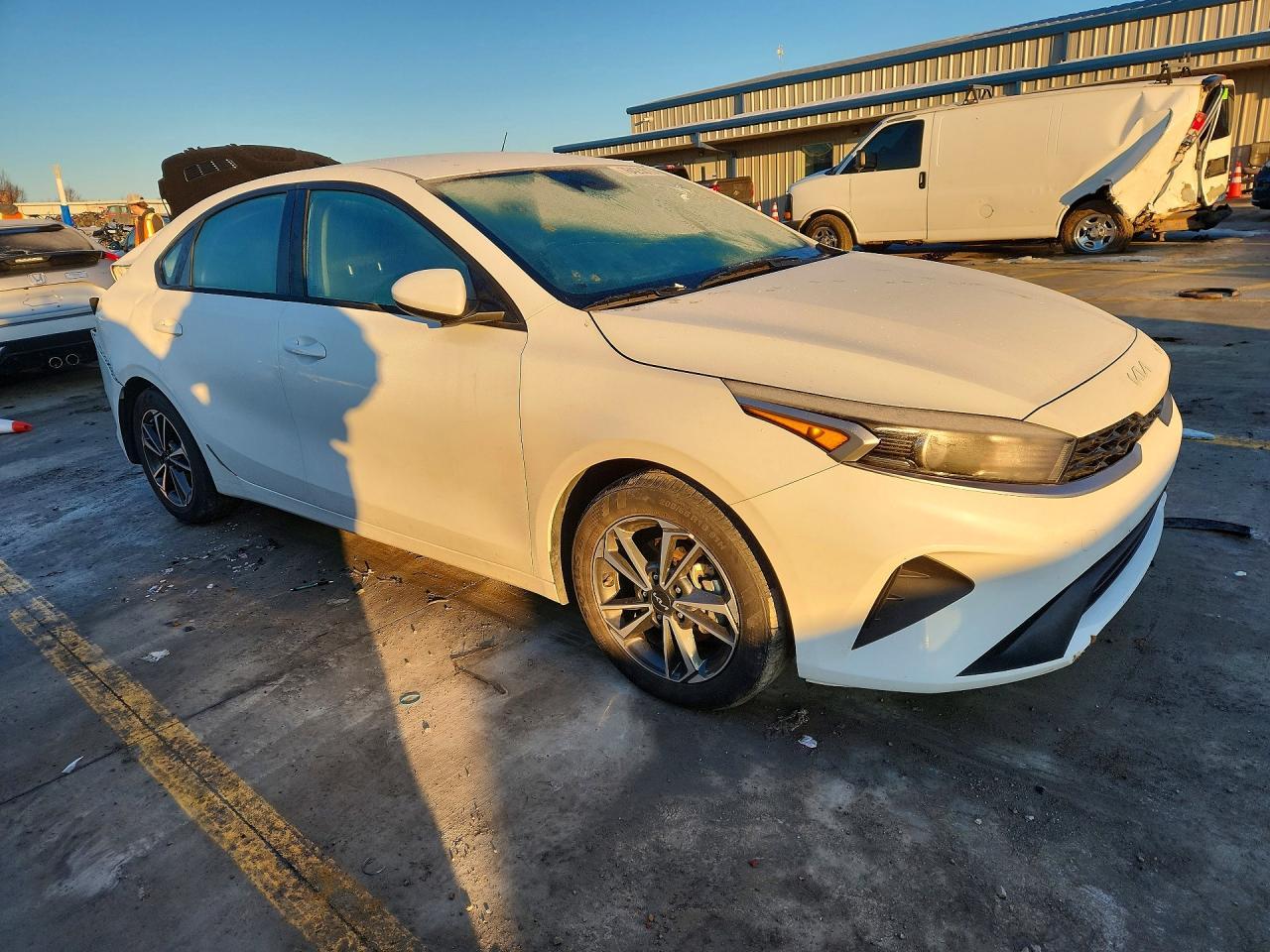 2023 Kia Forte Lx - Image 4