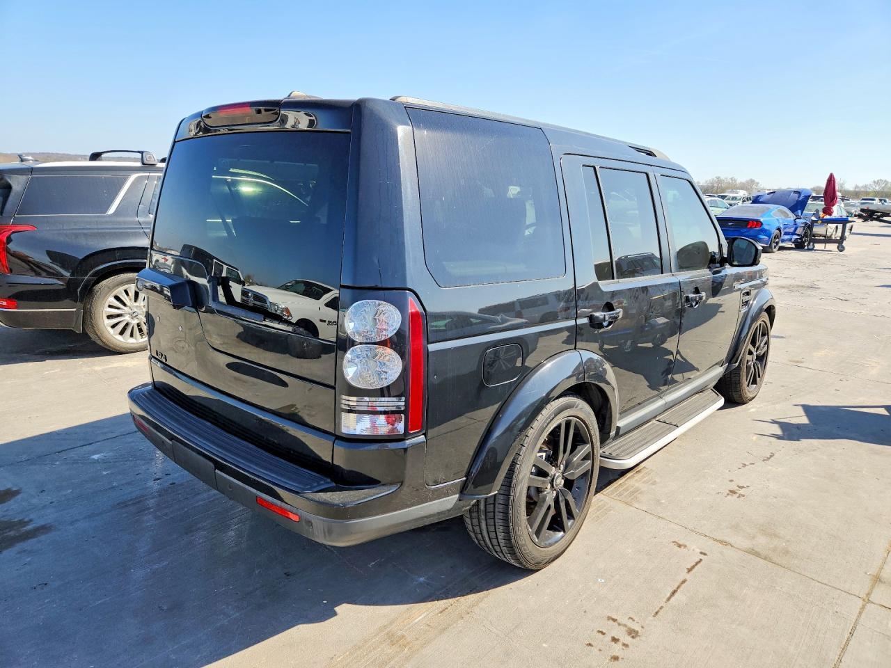 2015 Land Rover Lr4 Hse - Image 3