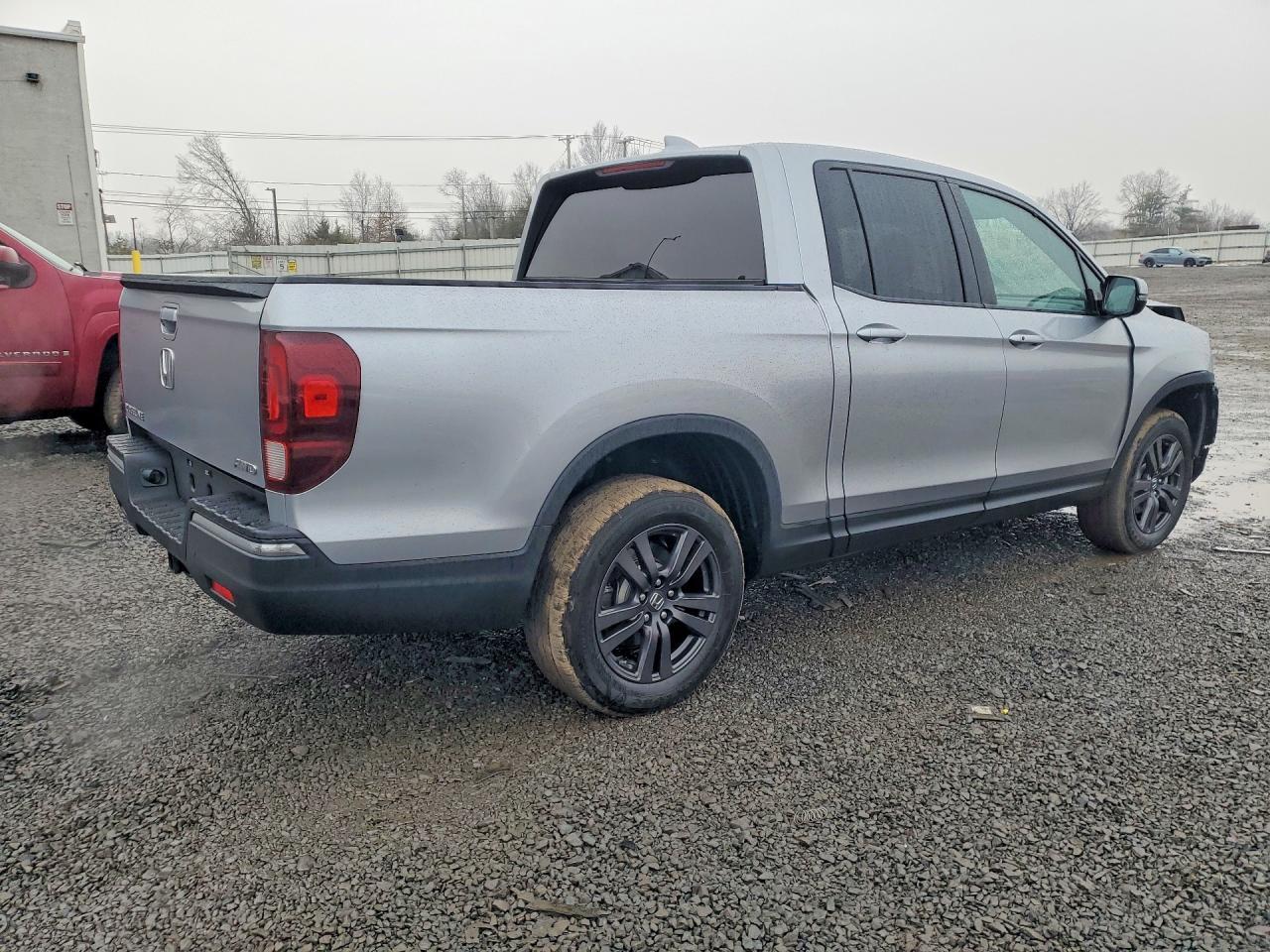 2020 Honda Ridgeline Sport - Фото 3