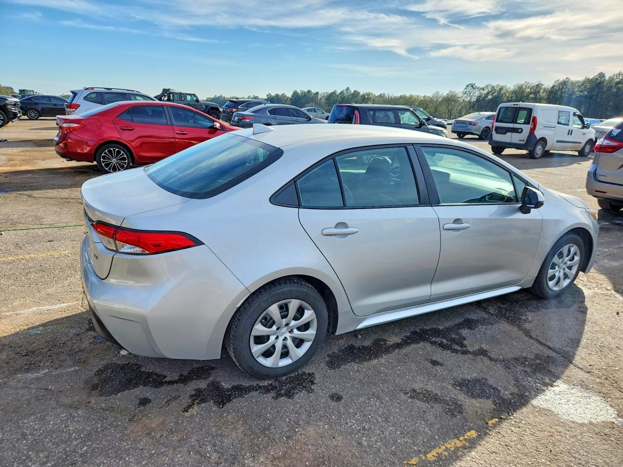 2023 Toyota Corolla Le - Фото 3
