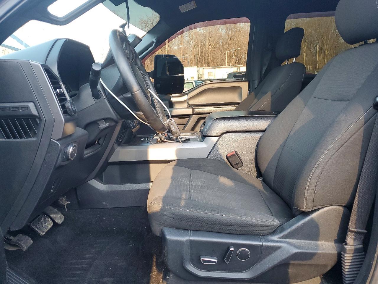 2017 Ford F150 Supercrew - Фото 7
