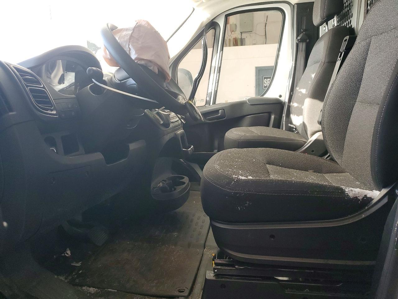 2024 Ram Promaster 2500 Utility / Service Van - Фото 7