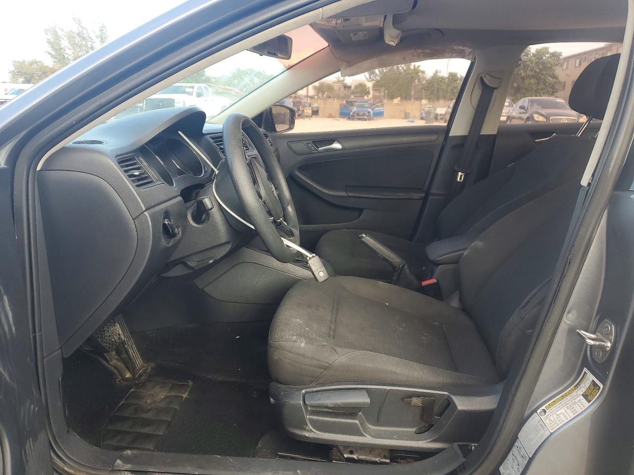 2015 Volkswagen Jetta Base - Фото 7