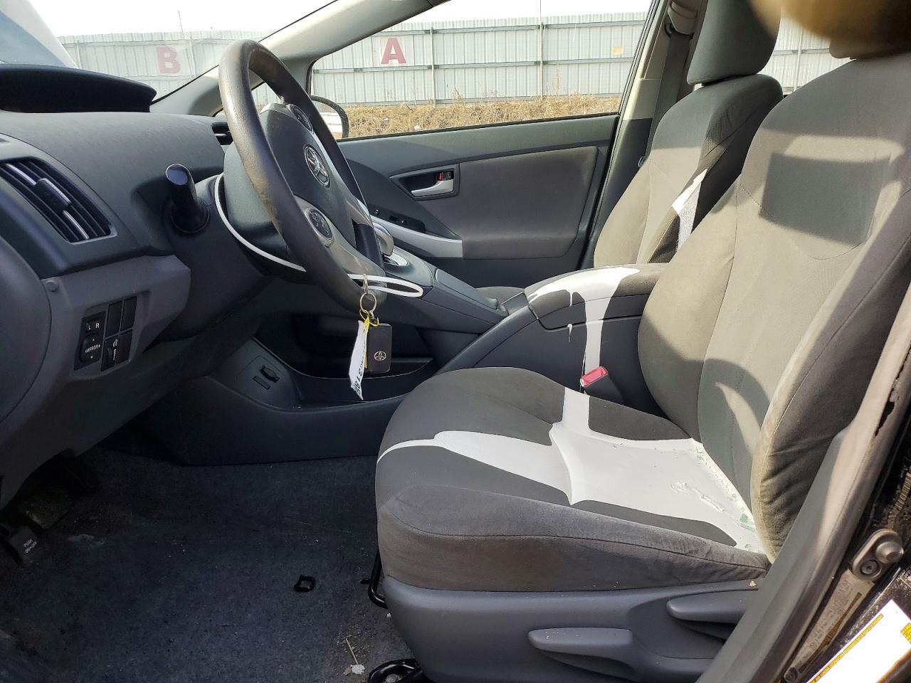 2011 Toyota Prius - Фото 7