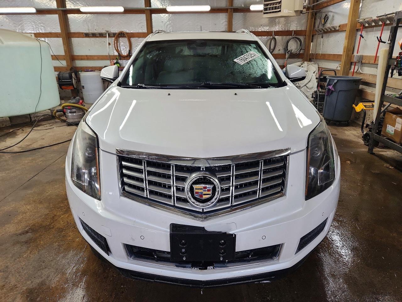 2015 Cadillac Srx Luxury Collection - Image 5