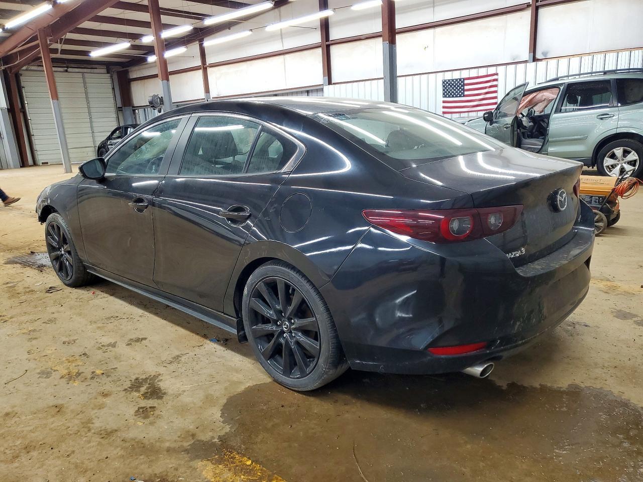 2025 Mazda 3 Select Sport - Image 2