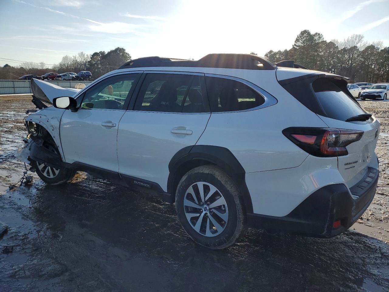 2025 Subaru Outback Premium - Фото 2