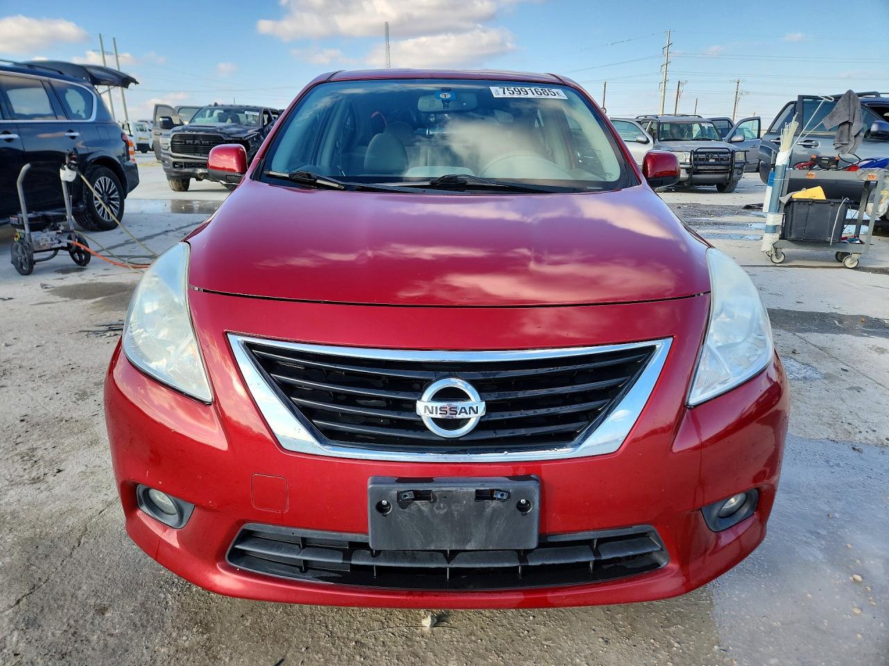 2013 Nissan Versa 1.6 S - Фото 5