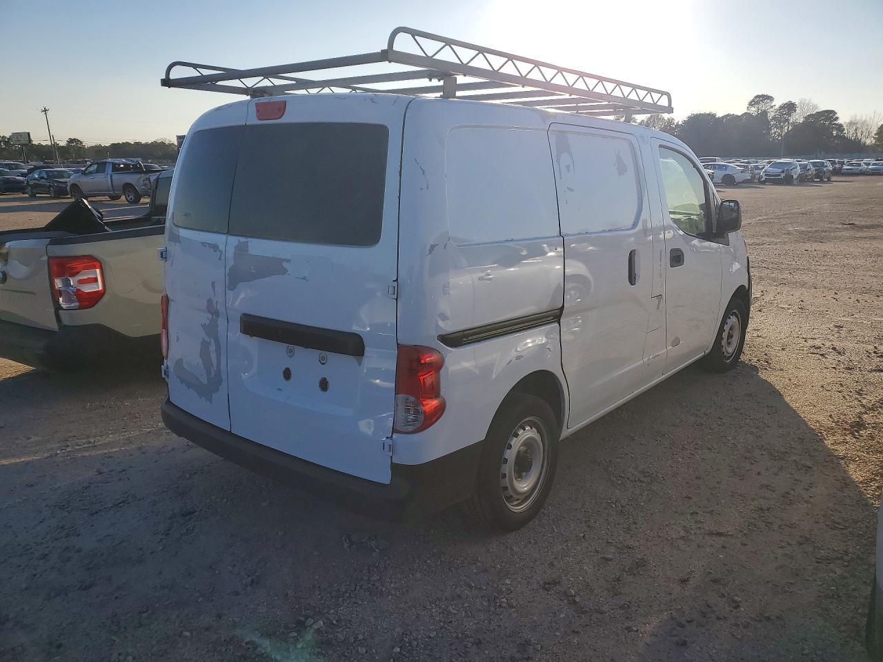 2019 Nissan Nv200 - Image 3