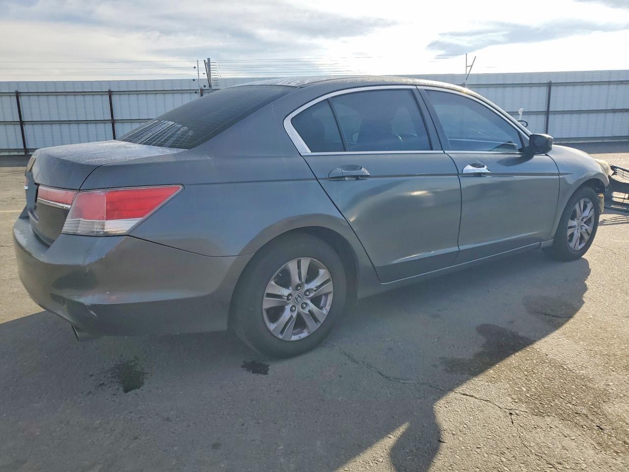 2012 Honda Accord Lxp - Image 3