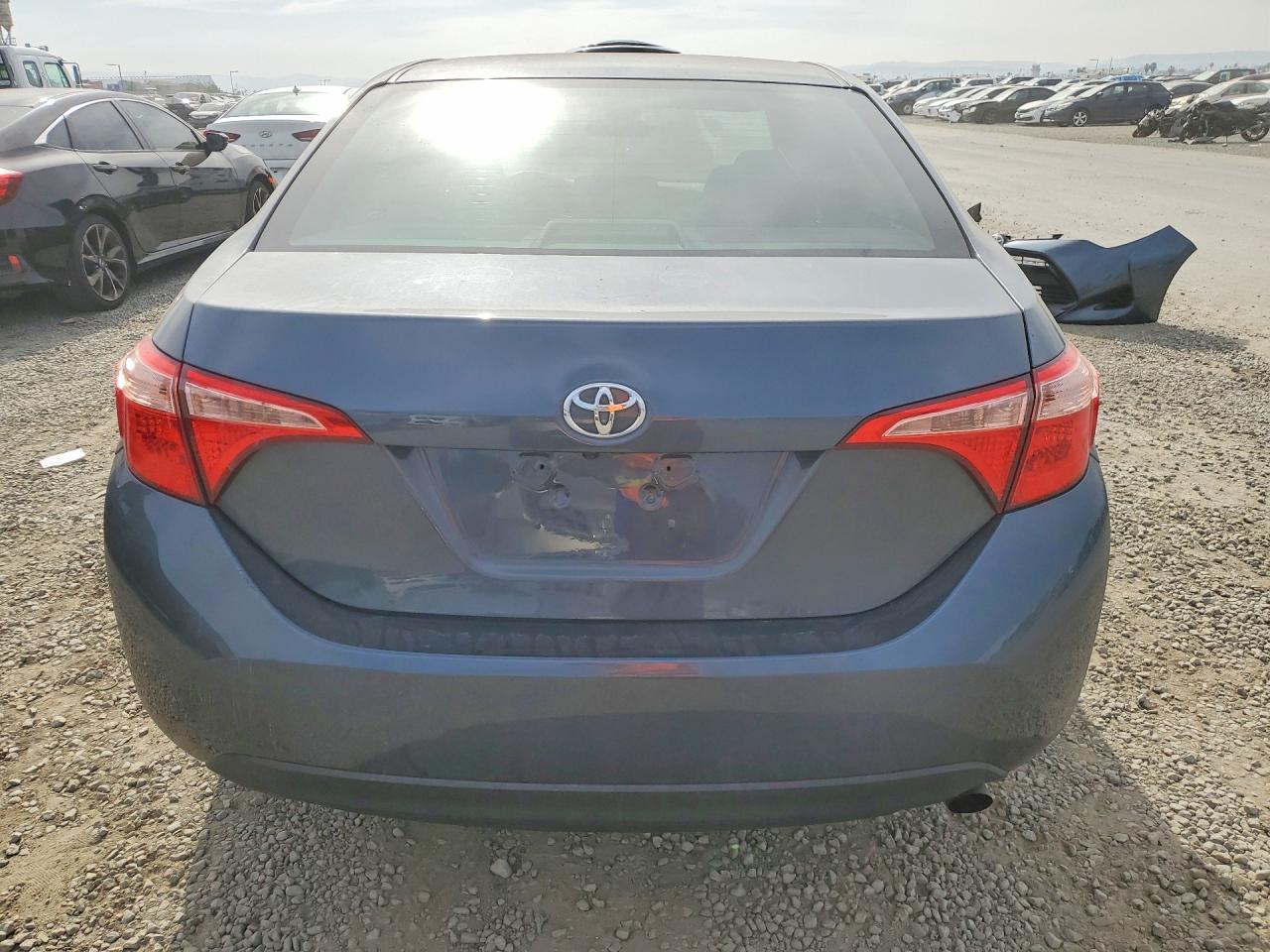 2018 Toyota Corolla Le - Фото 6