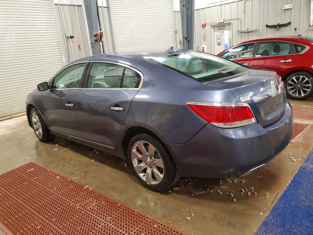 2013 Buick Lacrosse Premium - Фото 2