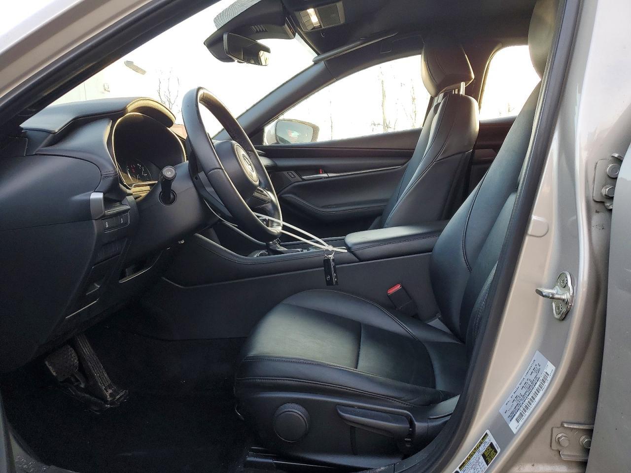 2022 Mazda 3 Select - Фото 7