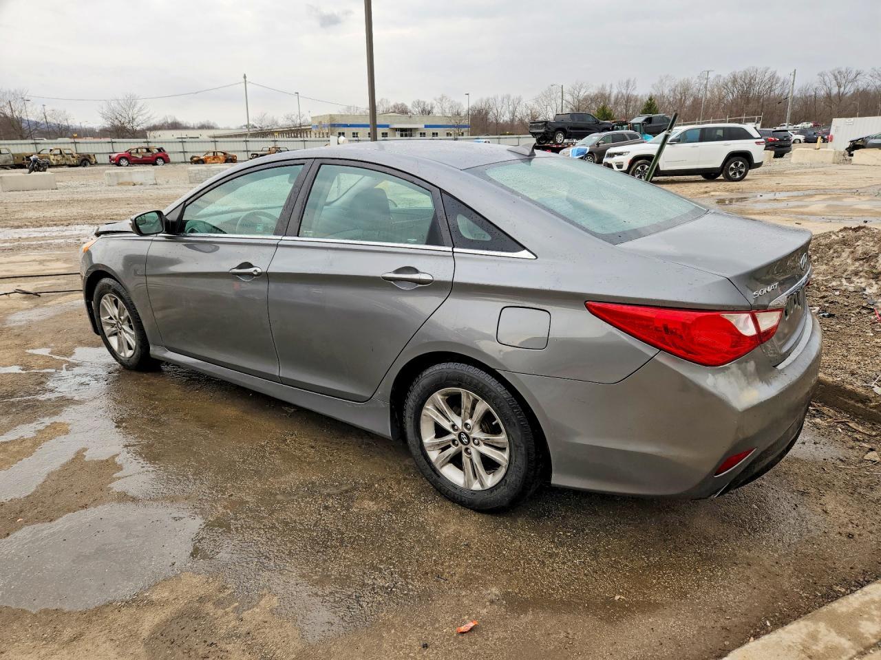 2014 Hyundai Sonata Gls - Фото 2