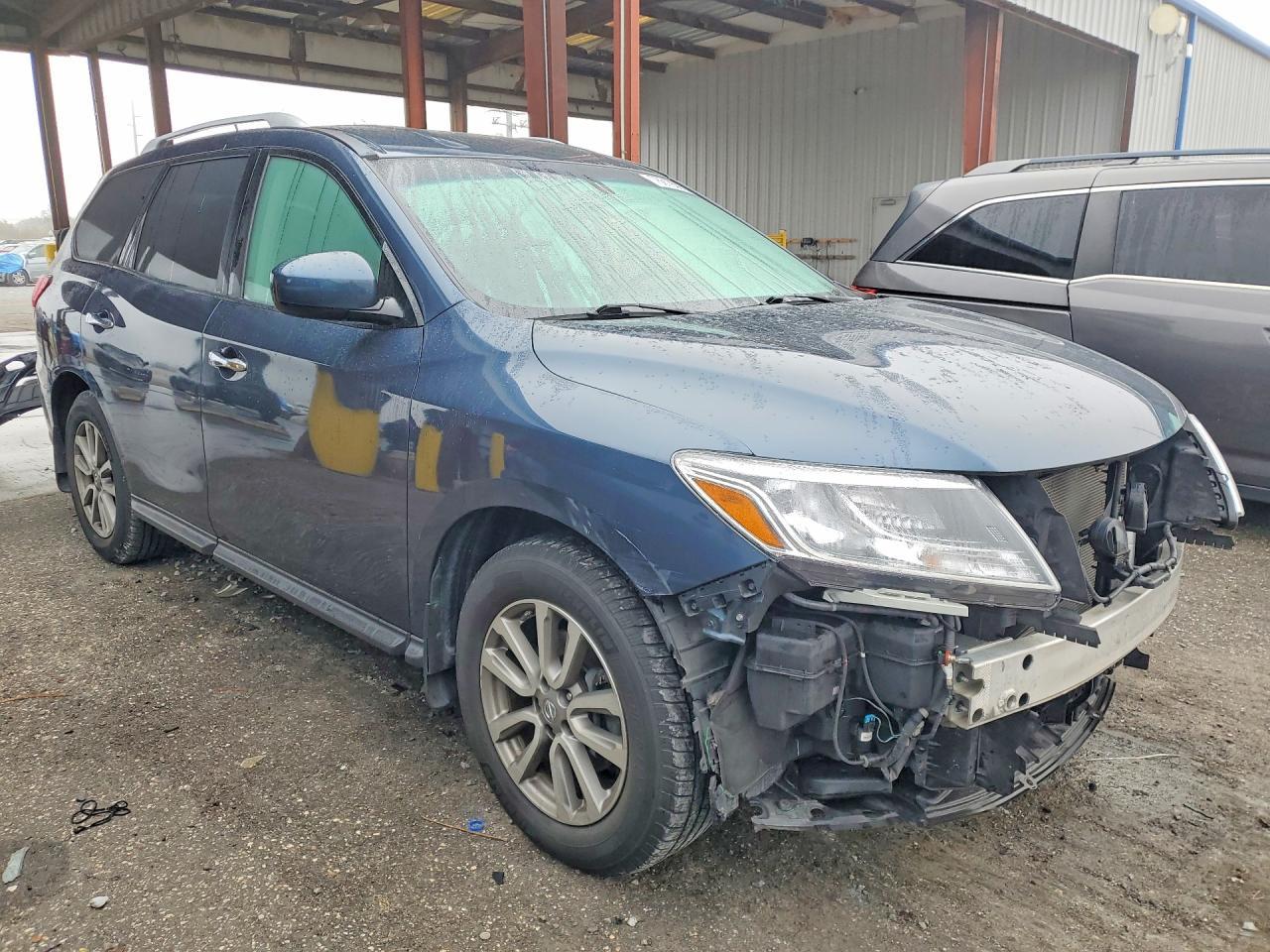 2015 Nissan Pathfinder S - Фото 4